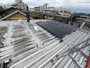 F様邸　太陽光パネル撤去