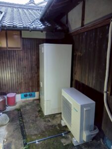 石油給湯器からエコキュート設置